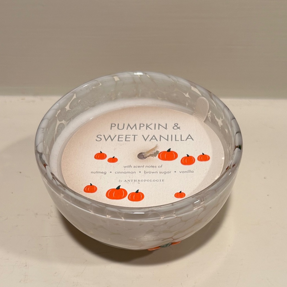 Anthropologie Pressed Bead Pumpkin & Sweet Vanilla Glass Candle - Picture 3 of 4